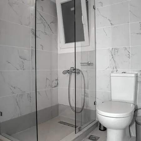 Elegant Two Bedroom Athens